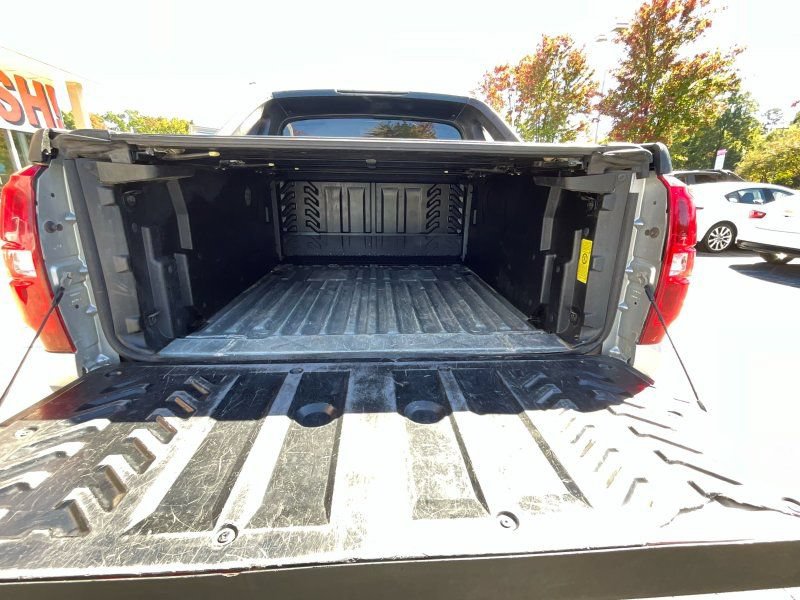 Used 2012 Chevrolet Avalanche LT AWD/4WD image 20