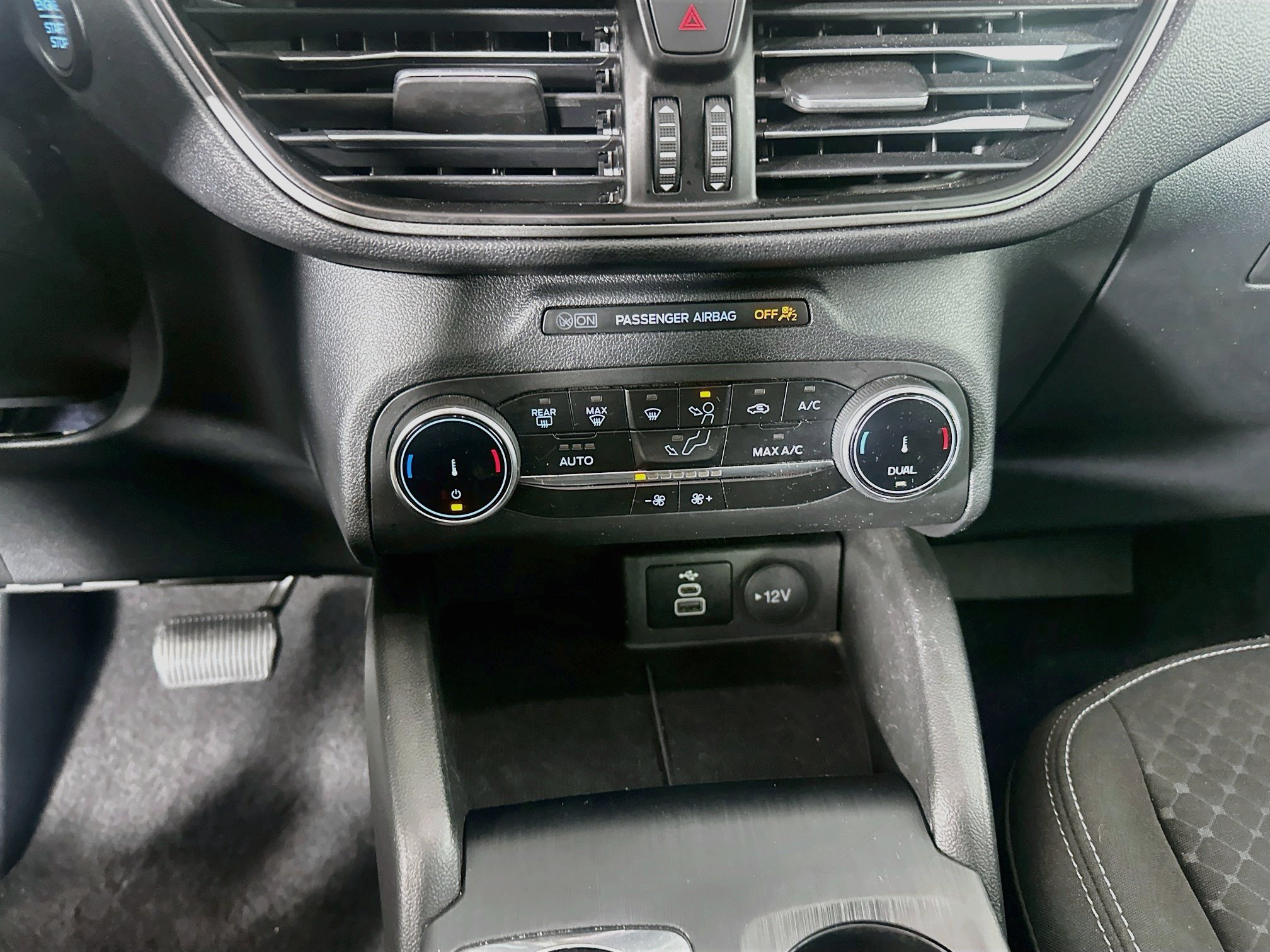Used 2025 Ford Escape Active FWD image 23
