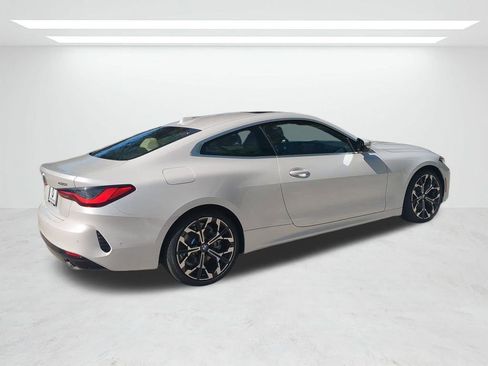 New 2026 BMW 430i Coupe w/ Premium Package image 4