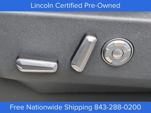 Certified 2025 Lincoln Navigator Reserve image 22