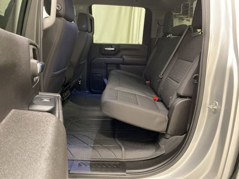 Used 2023 Chevrolet Silverado 2500 LT w/ Convenience Package image 16