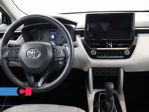 Certified 2024 Toyota Corolla Cross L AWD/4WD image 12