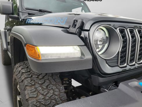 Used 2025 Jeep Wrangler Unlimited Rubicon 4xe w/ Convenience Group image 98