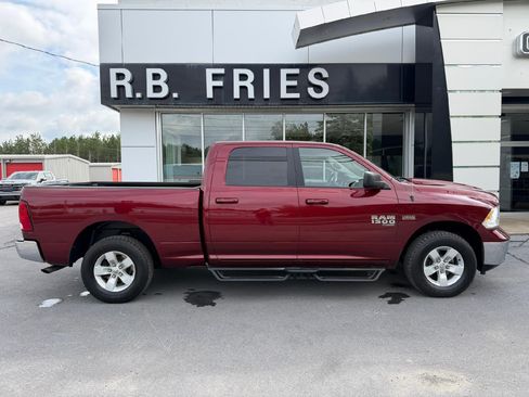 Used 2019 RAM 1500 Classic SLT AWD/4WD image 5