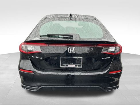 Used 2024 Honda Civic Sport image 4