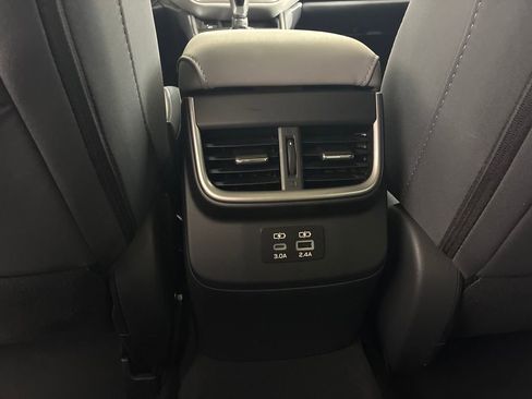 Certified 2025 Subaru Outback Premium AWD/4WD image 17