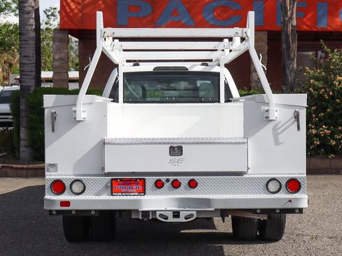 Used 2022 Ford F350 XL w/ Power Equipment Group RWD image 7