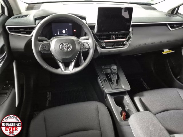 New 2026 Toyota Corolla Cross LE AWD/4WD image 10