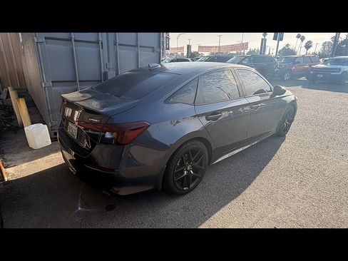 Used 2025 Honda Civic Sport image 3