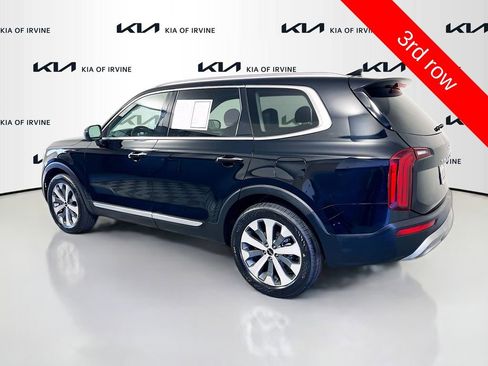 Used 2022 Kia Telluride S FWD image 6