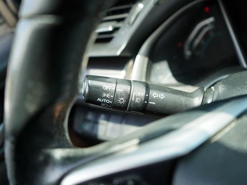 Used 2021 Honda Civic EX image 32