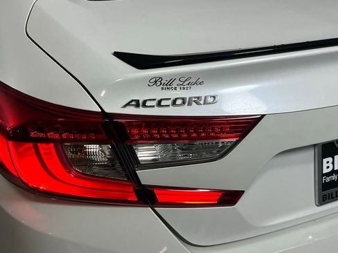 Used 2022 Honda Accord Sport image 7