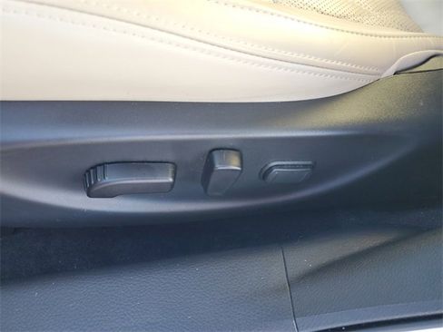 Used 2023 Nissan Maxima Platinum w/ Sport Mat Group image 19