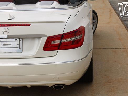 Used 2012 Mercedes-Benz E 350 Cabriolet image 40