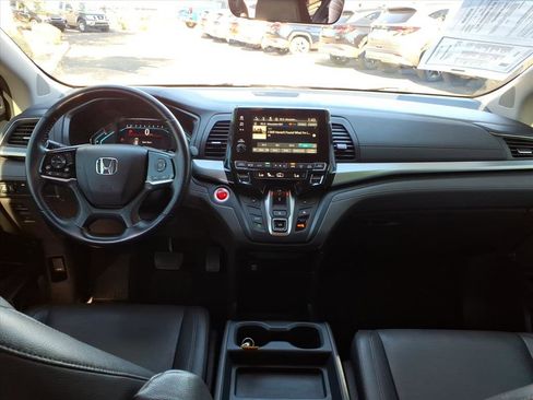 Used 2018 Honda Odyssey EX-L image 17