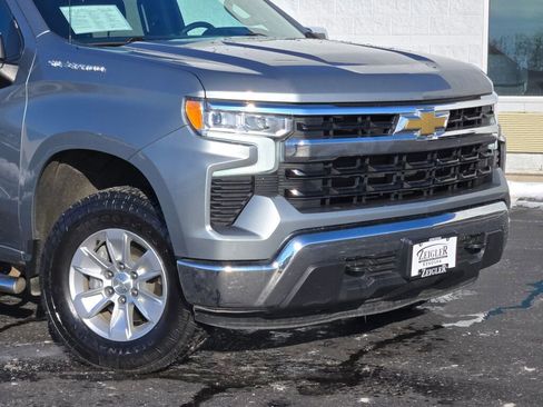 Used 2023 Chevrolet Silverado 1500 LT w/ Protection Package image 2