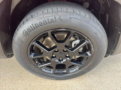 Used 2020 Jeep Renegade Altitude FWD image 4