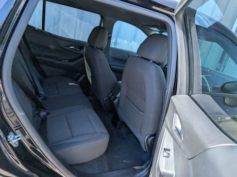 Used 2025 Chevrolet Equinox LT AWD/4WD image 19