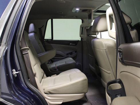 Used 2018 GMC Yukon SLT w/ Open Road Package image 17