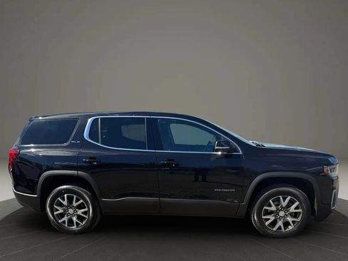 Used 2022 GMC Acadia SLE FWD image 4