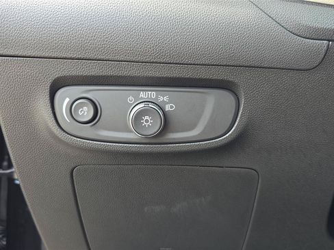Used 2025 Buick Encore GX Preferred w/ Advanced Technology Package FWD image 26
