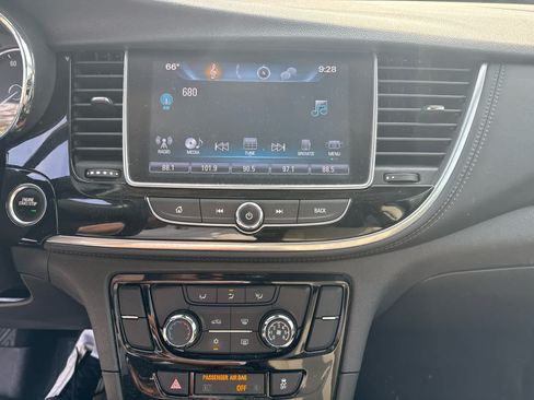 Used 2018 Buick Encore Preferred AWD/4WD image 7