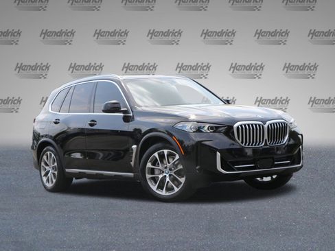 Certified 2025 BMW X5 xDrive50e w/ Parking Assistance Package image 2