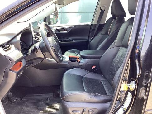 Used 2020 Toyota RAV4 Adventure w/ Protection Package AWD/4WD image 5