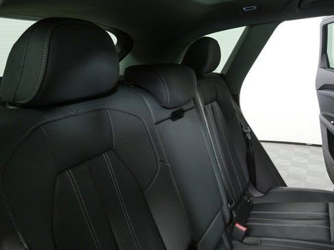 New 2025 Audi Q5 Premium Plus image 23