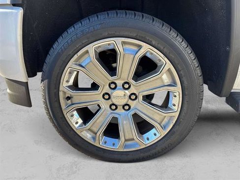 Used 2017 GMC Sierra 1500 Denali w/ Denali Ultimate Package image 28