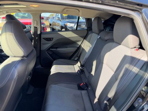 Used 2024 Subaru Crosstrek 2.0i Premium AWD/4WD image 6