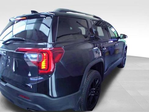Used 2023 GMC Acadia SLE w/ Driver Convenience Package AWD/4WD image 3