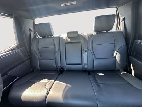 Used 2024 Toyota Tundra Platinum AWD/4WD image 12