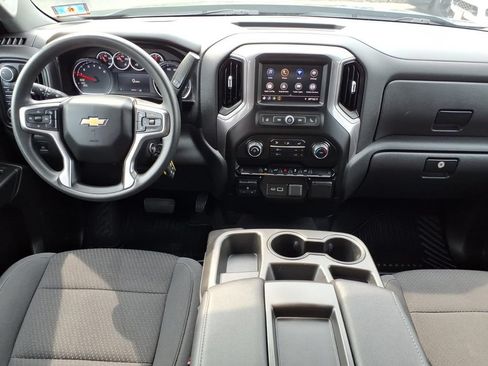 Used 2021 Chevrolet Silverado 1500 Custom w/ Safety Confidence Package AWD/4WD image 15