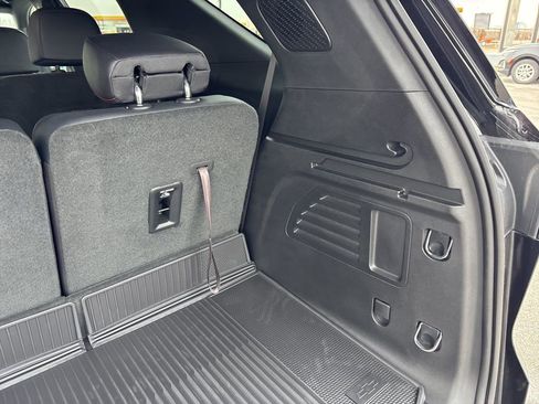 Used 2025 Chevrolet Traverse Z71 w/ Driver Confidence Package image 10