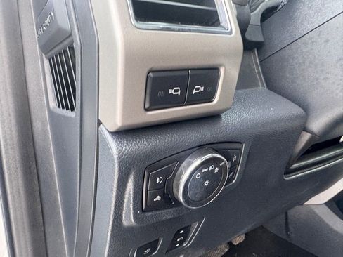 Used 2022 Ford F350 Lariat w/ Lariat Ultimate Package image 11