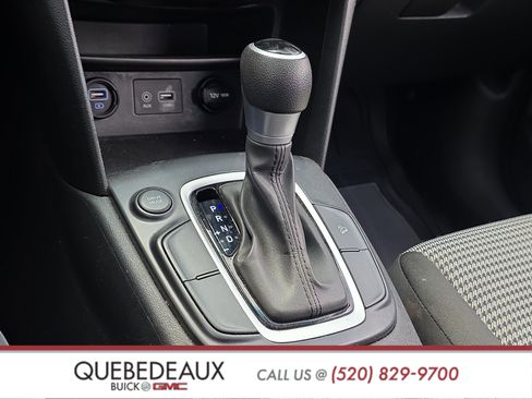 Used 2020 Hyundai Kona SE image 19