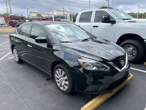 Used 2019 Nissan Sentra S image 14