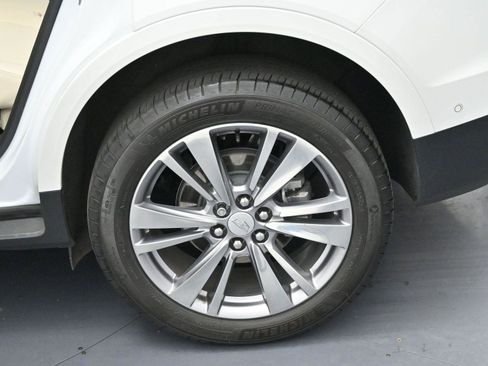 Used 2025 Cadillac XT5 Premium Luxury w/ Technology Package image 39