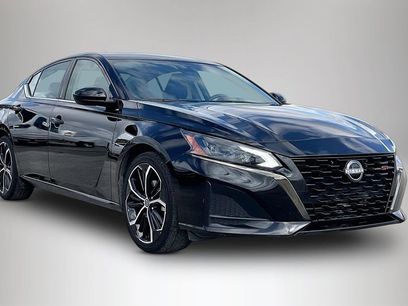 Used 2024 Nissan Altima 2.5 SR