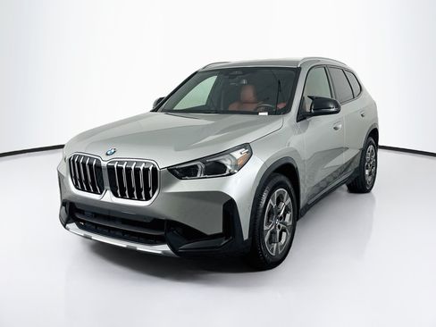 Used 2024 BMW X1 xDrive28i w/ Convenience Package AWD/4WD image 3