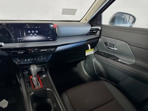 New 2026 Nissan Kicks SR w/ SR Premium Package image 26