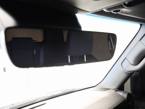 Used 2025 Toyota Land Cruiser image 38