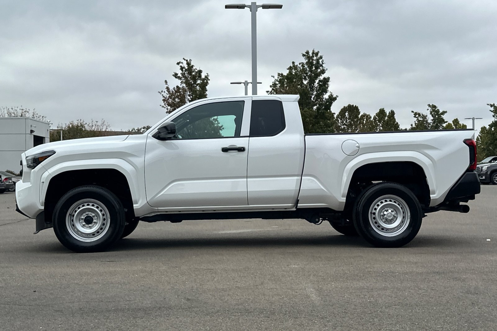 Certified 2026 Toyota Tacoma SR AWD/4WD image 8