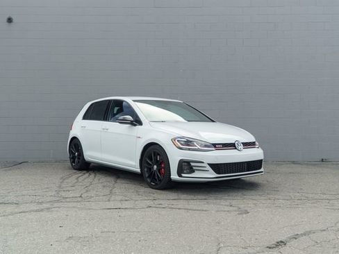 Used 2019 Volkswagen GTI Rabbit Edition FWD image 9