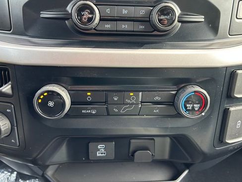 Used 2023 Ford F150 XLT image 14
