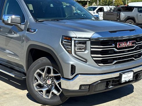 Used 2026 GMC Sierra 1500 SLT w/ SLT Premium Plus Package AWD/4WD image 3