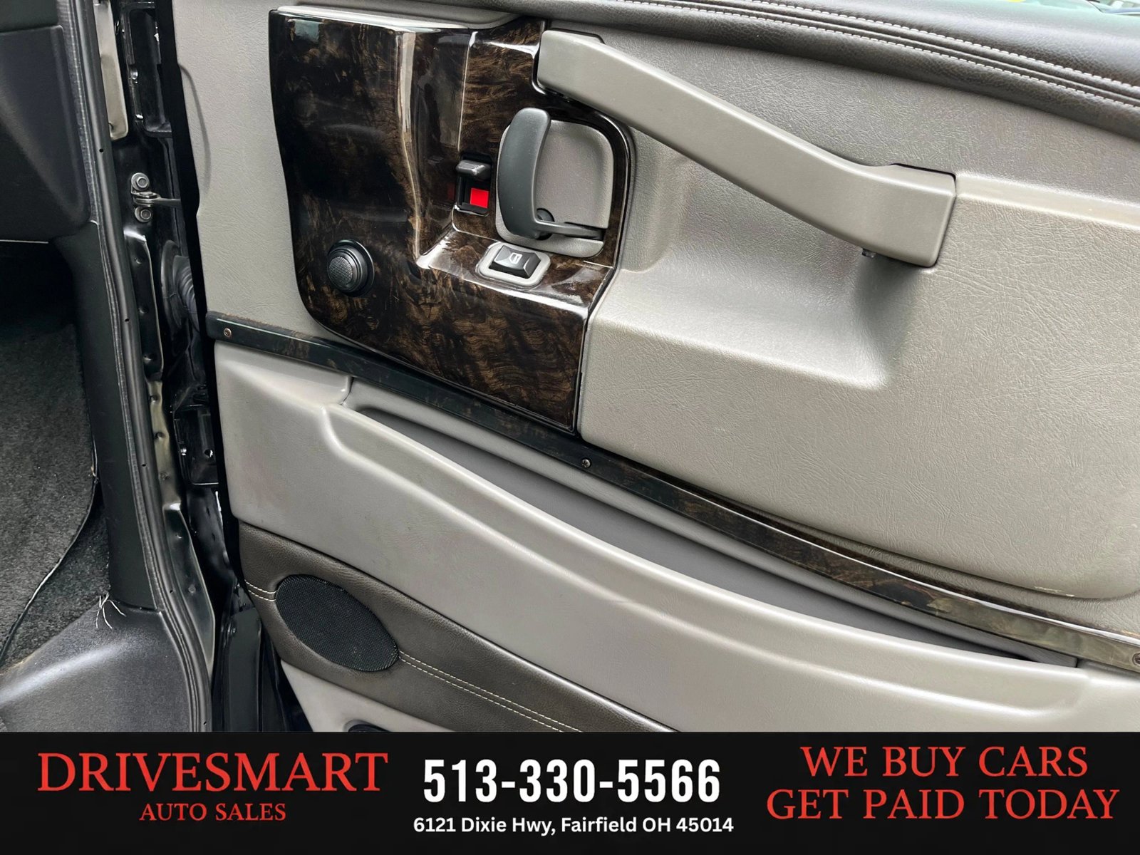 Used 2018 Chevrolet Express 2500 Extended w/ Enhanced Convenience Package RWD image 49