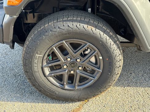 New 2026 Jeep Wrangler Sport S image 9