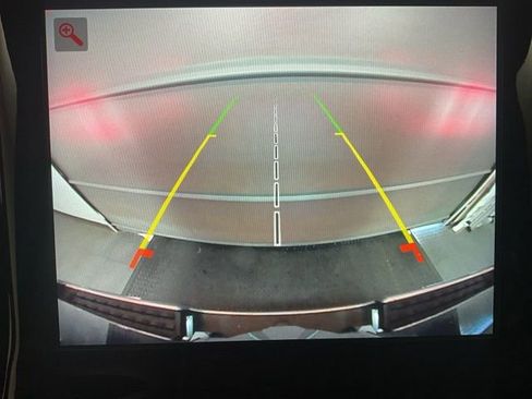 Used 2024 RAM 1500 Laramie image 17